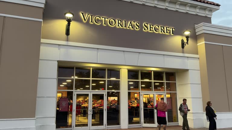 Video Bos Victoria’s Secret Di Ancam Di Bunuh Pengacaranya