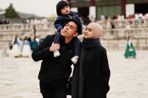 Cara Ayudia Bing Slamet Menikmati Liburan Singkat Di Hong Kong