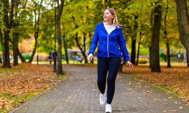Silent Walking Berjalan Kaki Tanpa Musik Untuk Kesehatan Mental