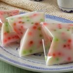 Kue Cantik Manis Betawi Dari Pasar Kini Eksis Di Kafe Modern