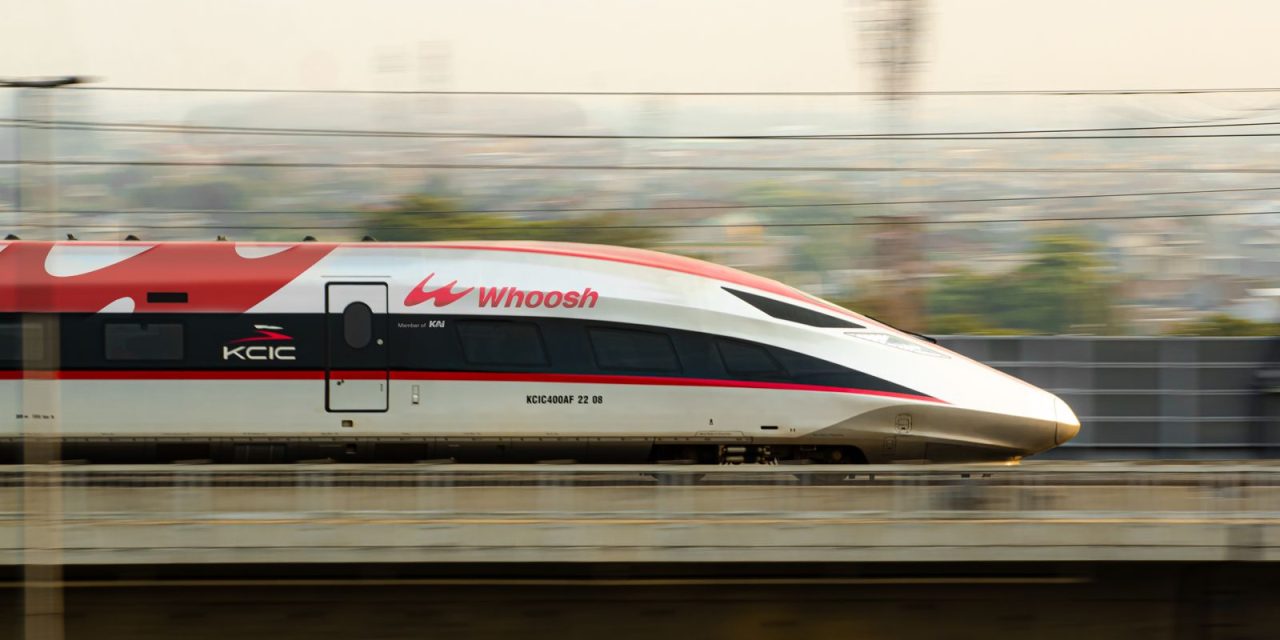 Kereta Cepat Whoosh Layani Jutaan Penumpang Di 350 Km/Jam