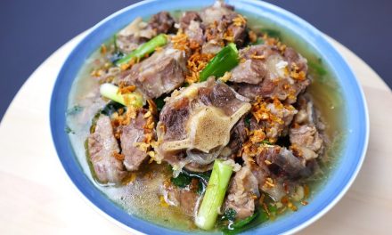 Sop Buntut Bogor: Bening Beraroma Pala Dan Kayu Manis