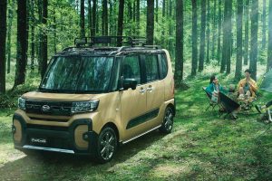 Daihatsu Tanto FunCross Hadirkan Fitur Slide Door Otomatis
