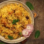 Machboos Khas Qatar: Nasi Basmati Rempah Dengan Domba