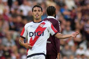 Sergio Camello Jadi Tumpuan Utama Lini Serang Rayo Vallecano
