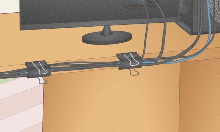 Trik Rapikan Kabel Listrik Bebas Kusut Pakai Klip Binder Bekas
