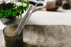 Mengenal Low-Waste Living: Trik Kurangi Sampah Plastik